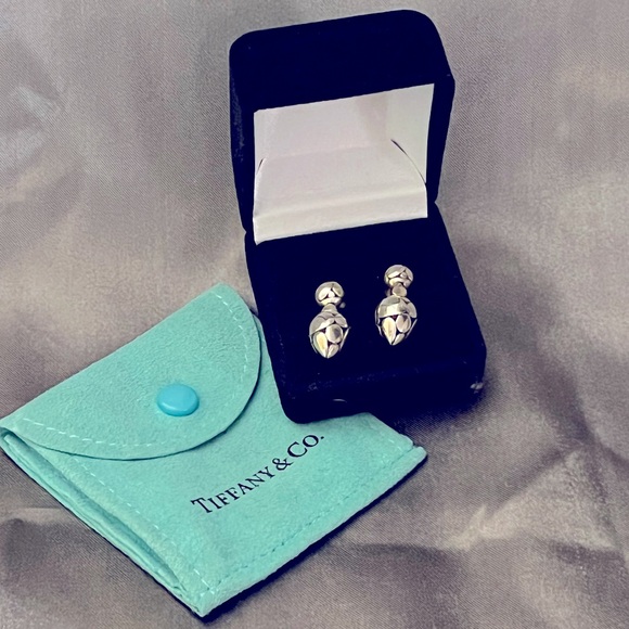 TIFFANY & CO.  and JOHN HARDY Sterling Silver Drop Post Earrings with bag - Picture 1 of 5